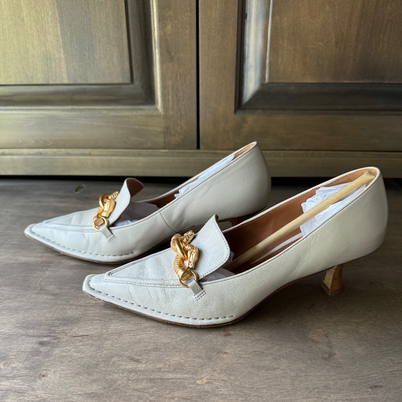Tory Burch Jessa Pointy Toe Pumps - Picture 4 of 10